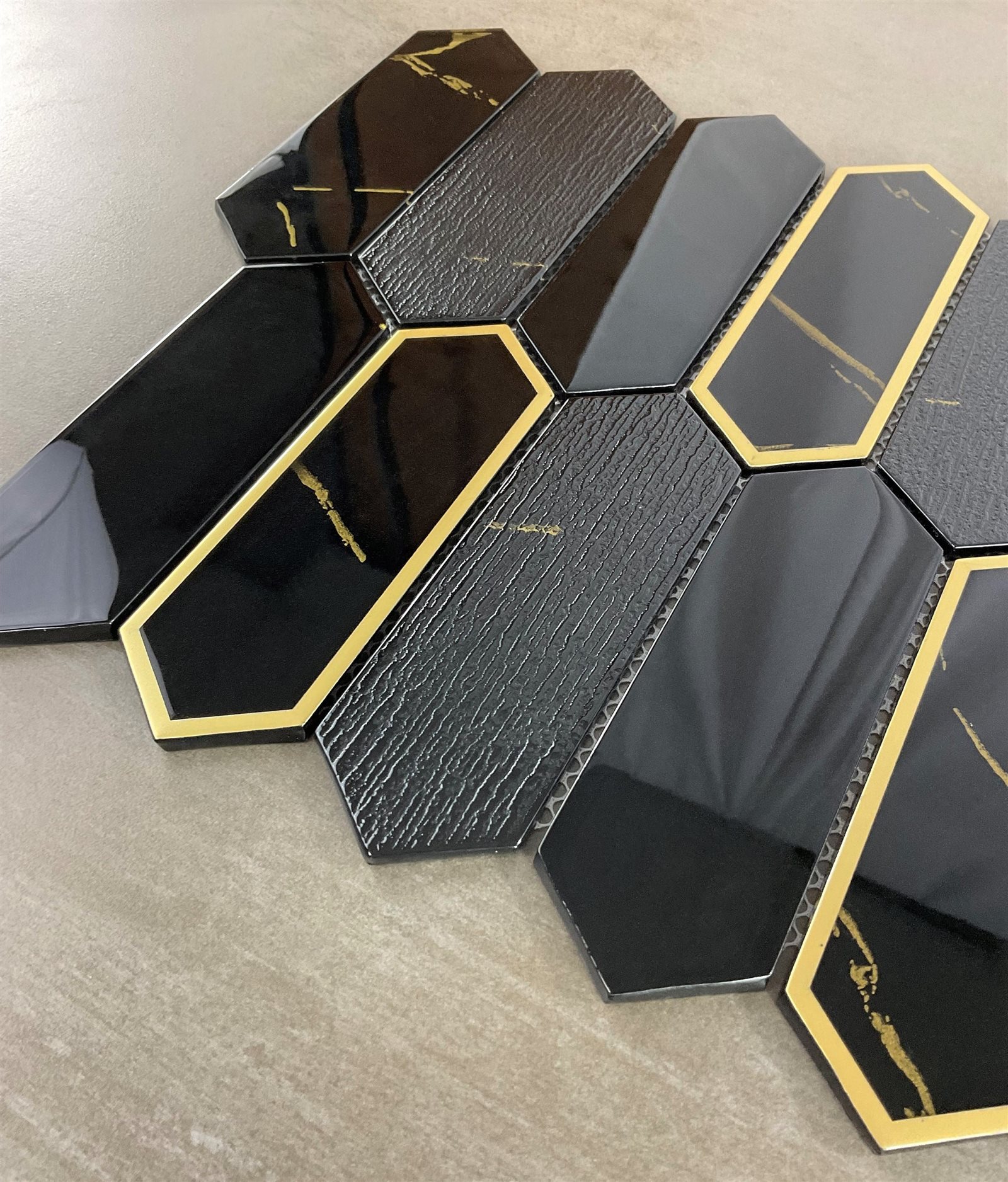 Eternity Black Picket Gold Glass Mosaic